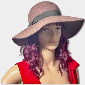 Ralph Lauren 100% wool floppy hat in brown